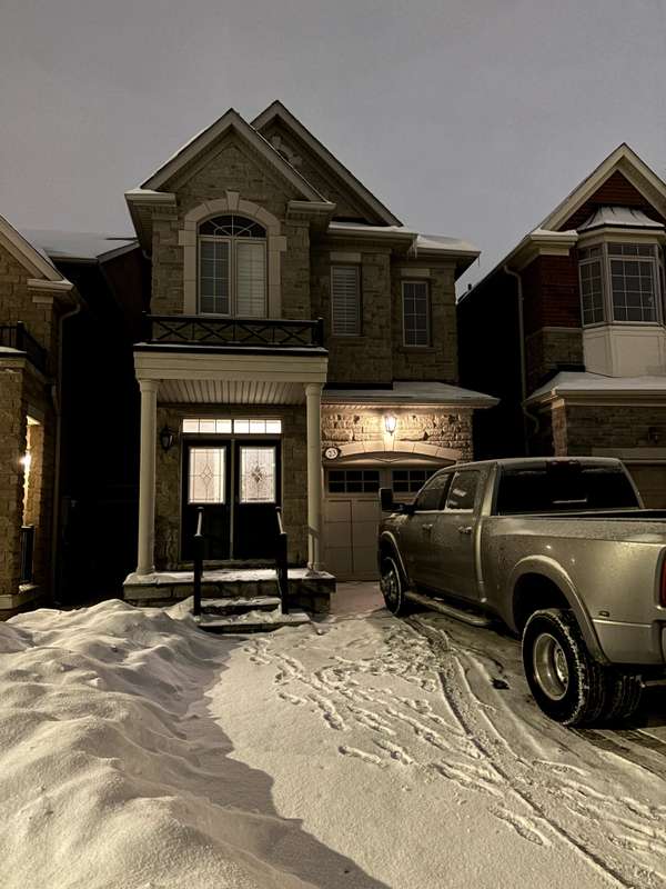 23 Blue Grouse RD, Vaughan, ON L6A 4B8