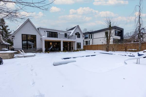 Oakville, ON L6L 4B6,24 Belvedere DR