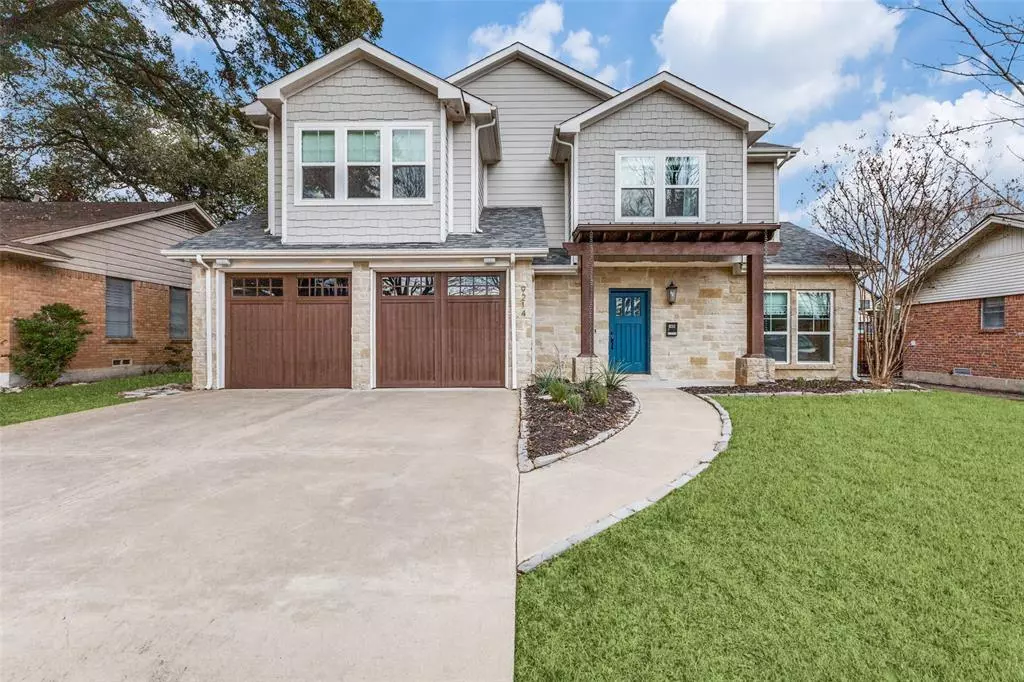 Dallas, TX 75238,9214 Livenshire Drive