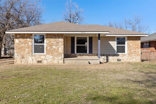 1216 W Warren Street, El Reno, OK 73036