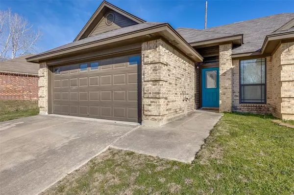 Azle, TX 76020,108 Parkwood Court