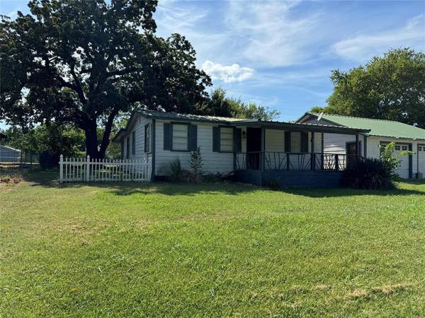 27 Richard Drive, Gordonville, TX 76245