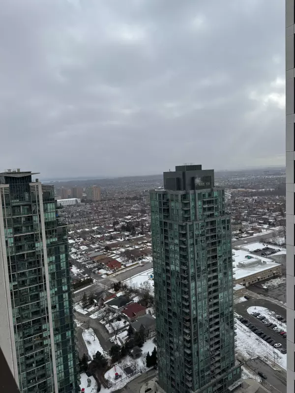 30 Elm DR W #3409, Mississauga, ON L5B 0N6