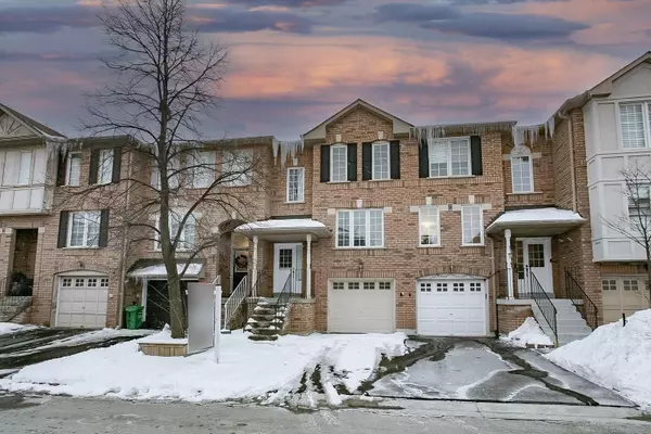 Brampton, ON L6V 4M7,2 Clay Brick CT N