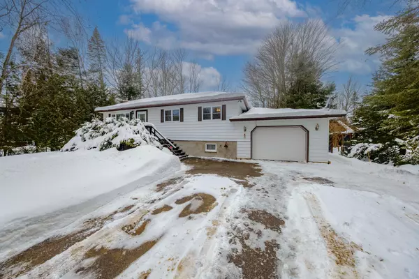 610 York AVE, South Bruce Peninsula, ON N0H 2G0