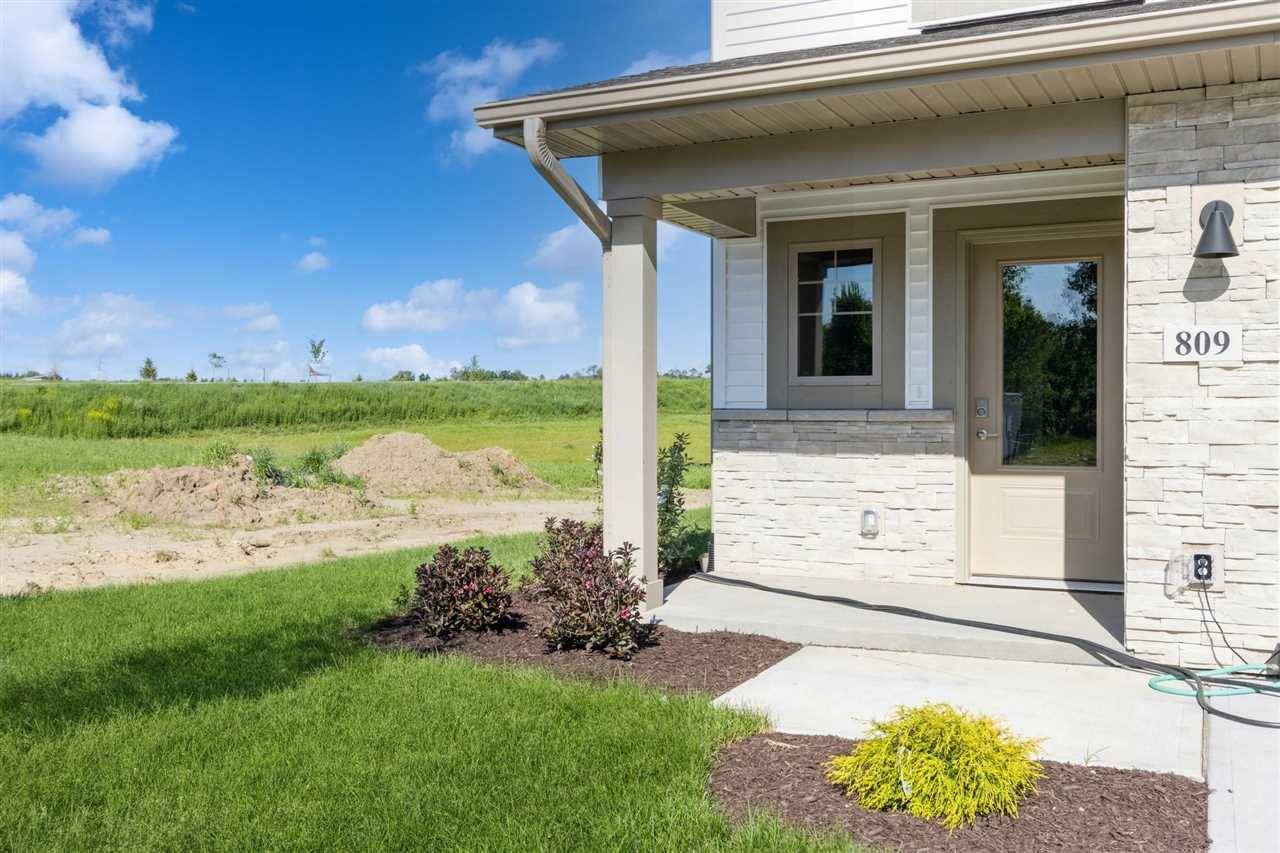 Solon, IA 52333,809 High Ridge Trail