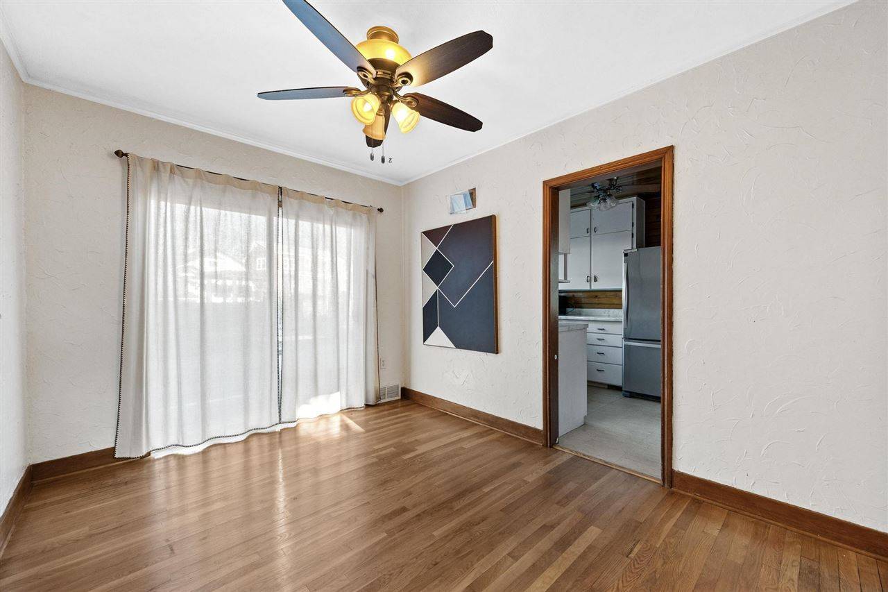Iowa City, IA 52245,1604 Wilson St