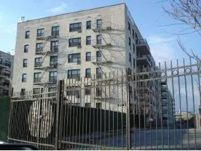 Brooklyn, NY 11235,3855 Shore Pkwy #4J