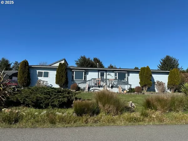 397 MILL BEACH RD, Brookings, OR 97415