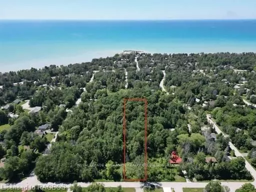 411 WINNEBAGO RD, Huron-kinloss, ON N2Z 2X3