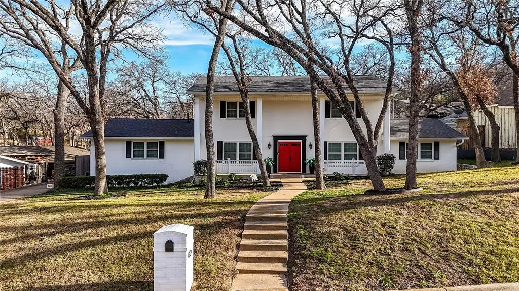 Arlington, TX 76012,2708 Oak Cliff Lane