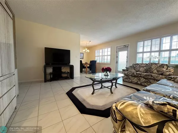 Deerfield Beach, FL 33442,3090 Oakridge U  #3090