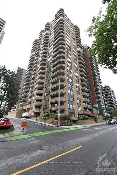 556 Laurier AVE W #604, Ottawa Centre, ON K1R 7X2