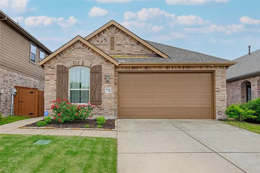 1966 Marble Lane, Forney, TX 75126