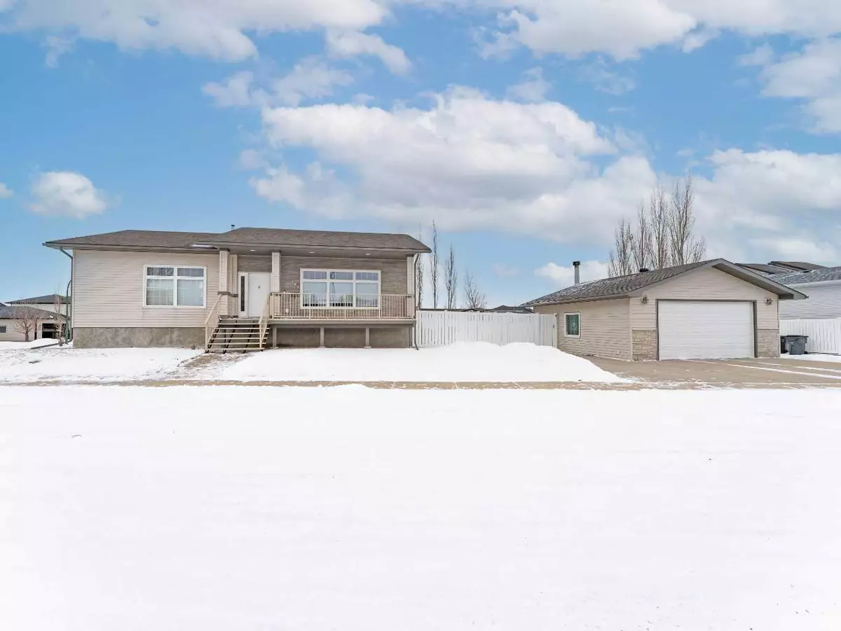 Medicine Hat, AB T1C1Y5,165 Hunt CRES Northeast