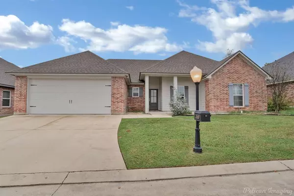 2043 Sand Crest Drive,  Shreveport,  LA 71118