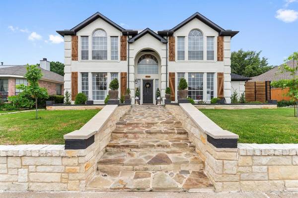 925 Micarta Drive, Mesquite, TX 75181