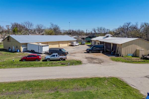 407 N New Mexico Street, Celina, TX 75009