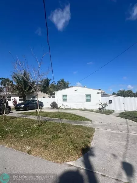 2615 Liberty St, Hollywood, FL 33020