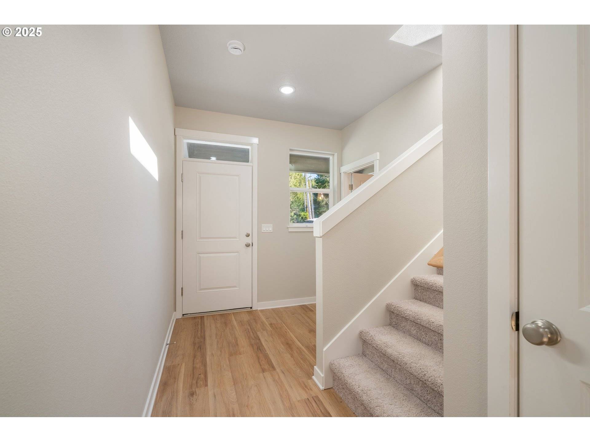 Rockaway Beach, OR 97136,319 S NEPTUNE ST
