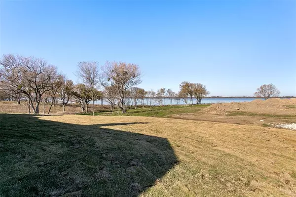 West Tawakoni, TX 75474,305 Caro Drive