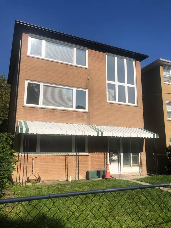 25 GLENSIDE AVE #1, Toronto E01, ON M4L 2T6