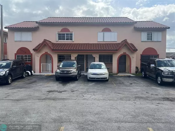 7632 W 29th Ln  #202-53, Hialeah, FL 33018