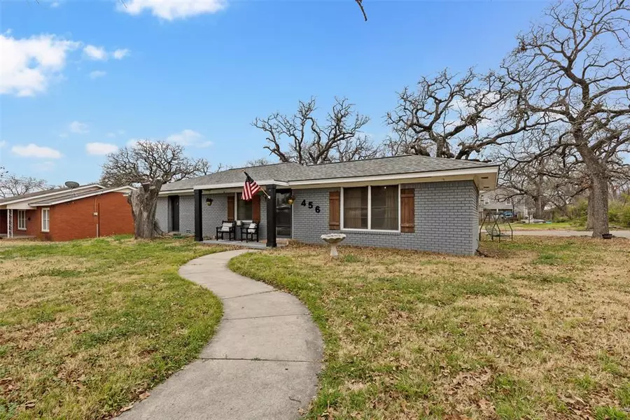 456 Alexander Road, Stephenville, TX 76401