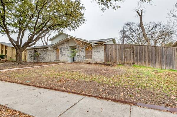 3100 Barton Road, Carrollton, TX 75007