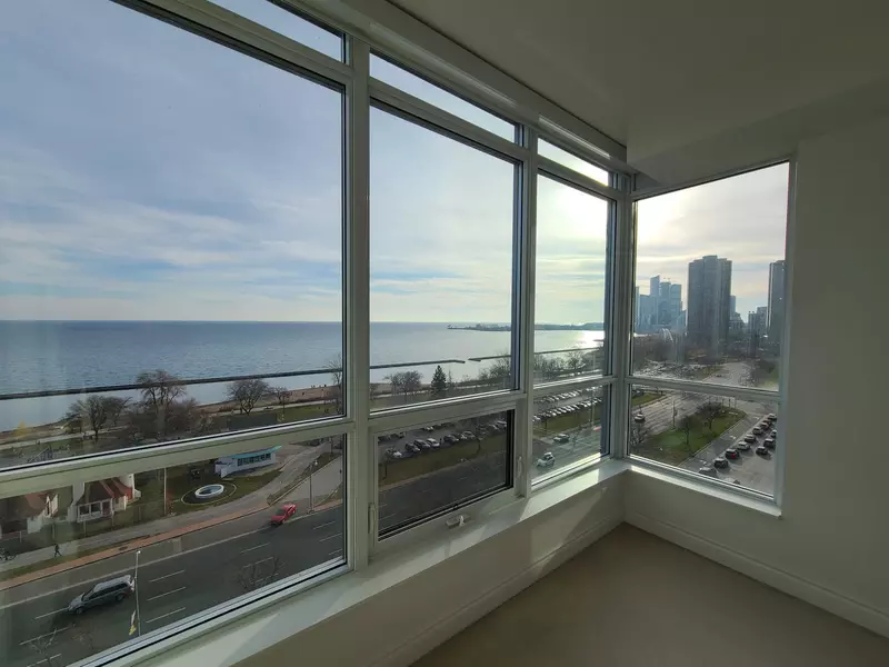 1910 Lake Shore BLVD W #1008, Toronto W01, ON M6S 1A4