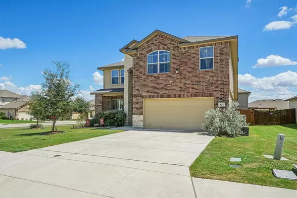 Cibolo, TX 78108,424 Dean Chase