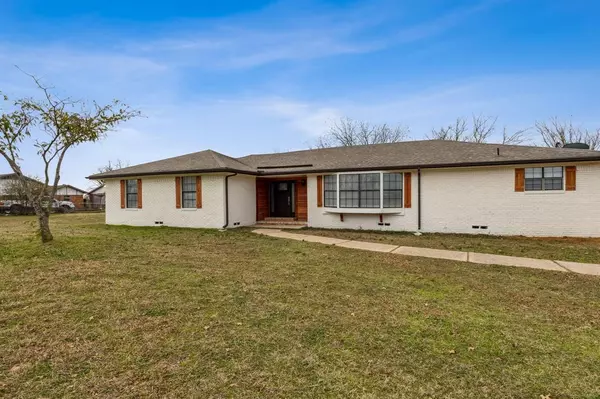 Burleson, TX 76028,116 Heritage Drive