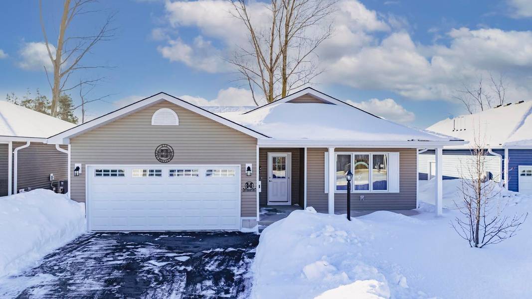 273 Lake Breeze DR, Ashfield-colborne-wawanosh, ON N7A 3Y3