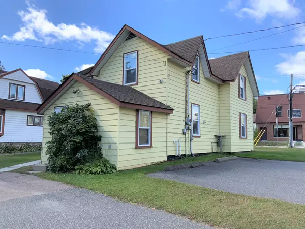 Parry Sound, ON P2A 1X2,73 Gibson ST