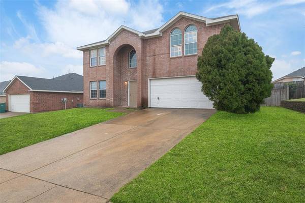 1092 Winding Creek, Cedar Hill, TX 75104