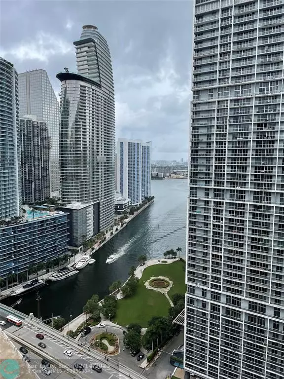 Miami, FL 33131,500 Brickell Ave  #3407