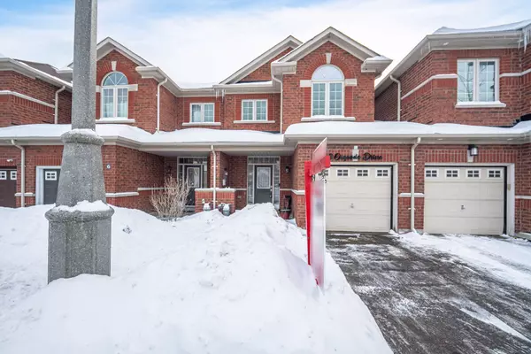 8 Osgoode DR, Brampton, ON L6P 2Z4