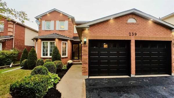 239 Glenabbey DR, Clarington, ON L1E 2V2