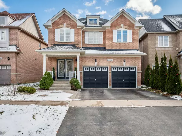 24 Palmette DR, Richmond Hill, ON L4E 5A4