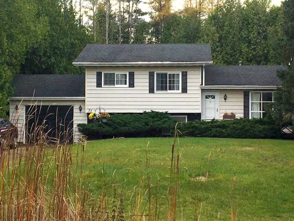 71 William CT, South Bruce Peninsula, ON N0H 2T0