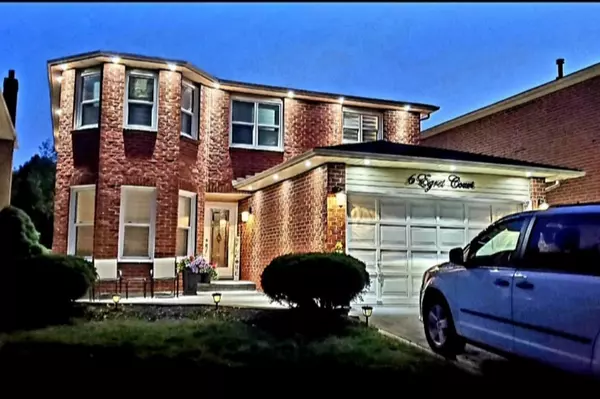 6 Egret CT, Brampton, ON L6Z 3A1