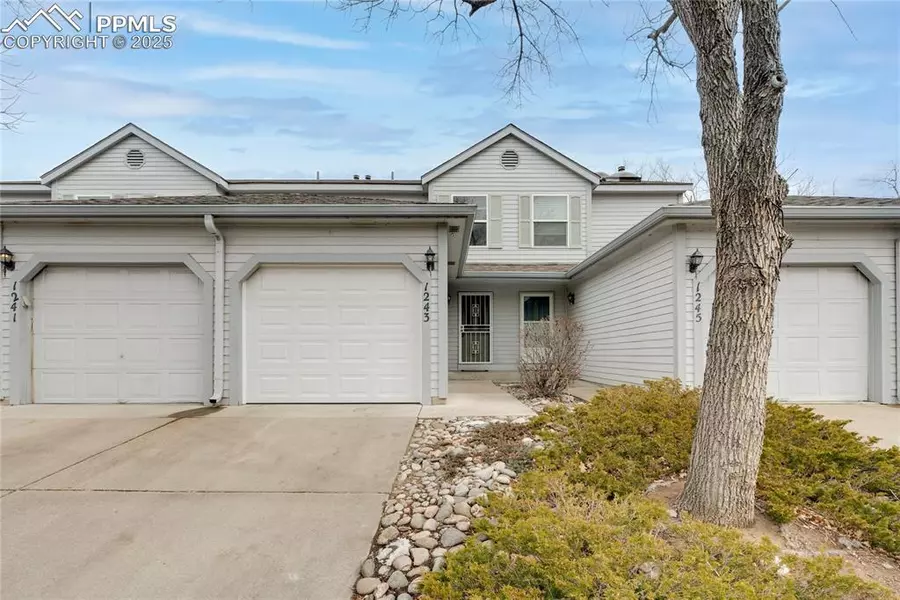 1243 Firefly CIR, Colorado Springs, CO 80916