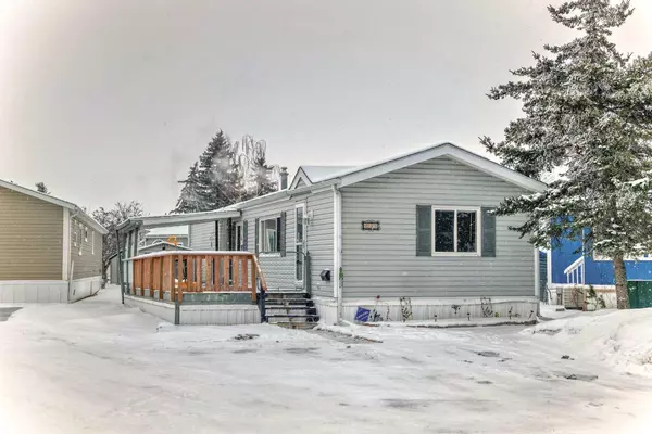 203 Burroughs CIR Northeast, Calgary, AB T1Y 6K8