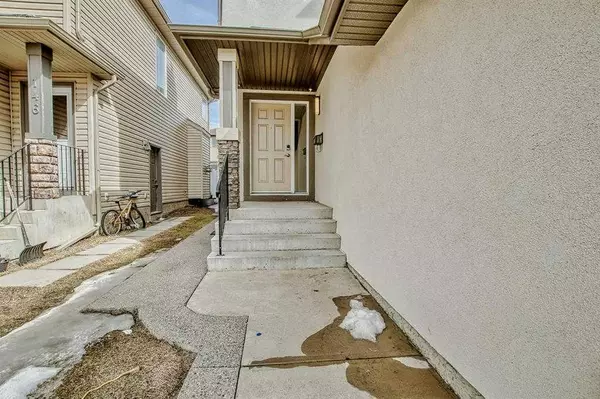 Calgary, AB T3J0C5,150 Saddlecrest CRES