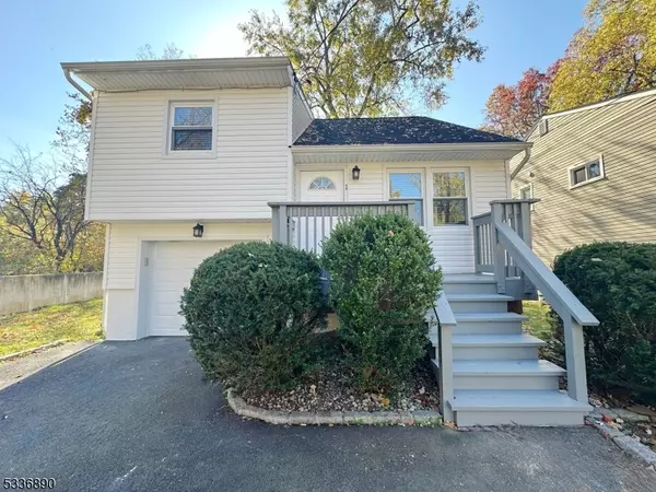 1 Chesapeake Ave, Parsippany-troy Hills Twp., NJ 07034