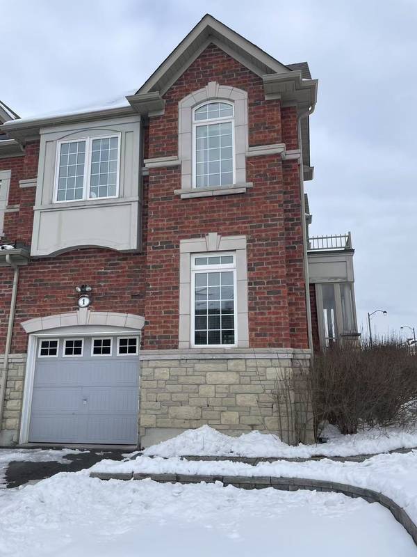 1 Lindvest CRES, Vaughan, ON L6A 4N3