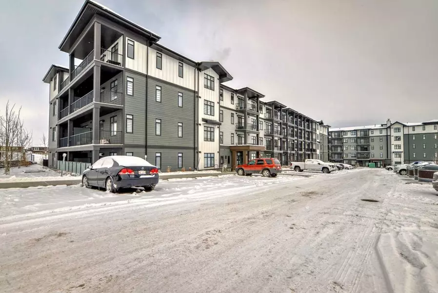 40 Sage Hill WALK Northwest #311, Calgary, AB T3R 1C5