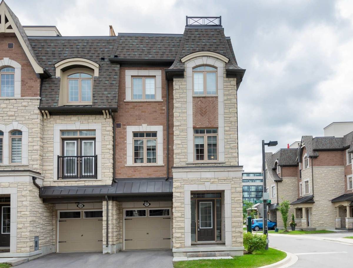 Vaughan, ON L4L 0H9,98 Glazebrook DR