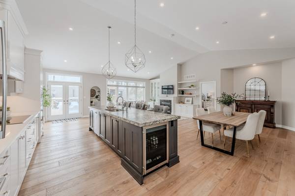 6 Zess CT, Guelph, ON N1G 0B1