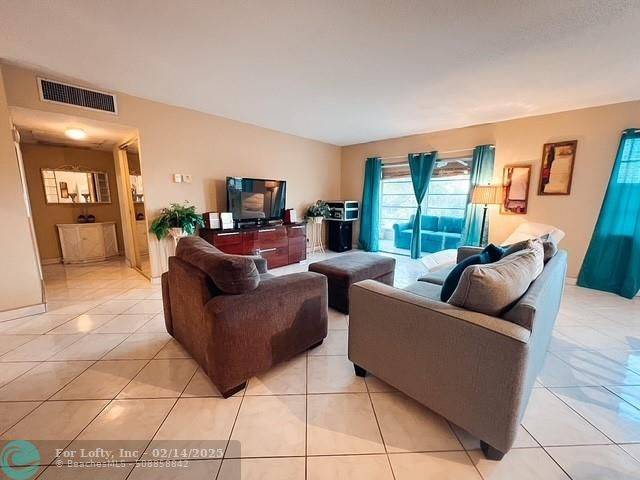 4311 NW 16th St  #303B & 304B, Fort Lauderdale, FL 33313